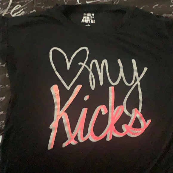 Black shirt from kohl’s - Picture 1 of 3